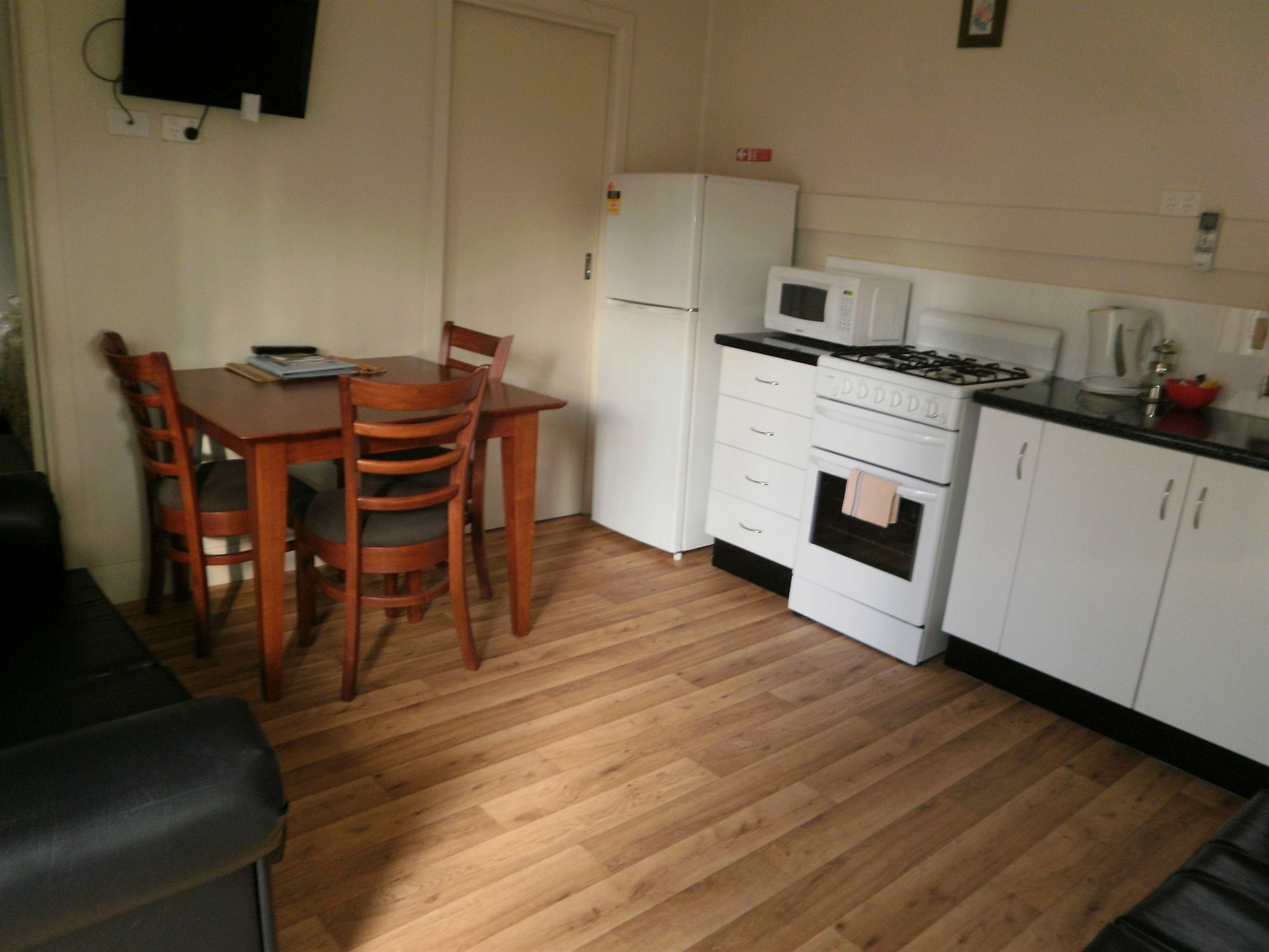 Kickback Cottages Lakes Entrance Exterior foto