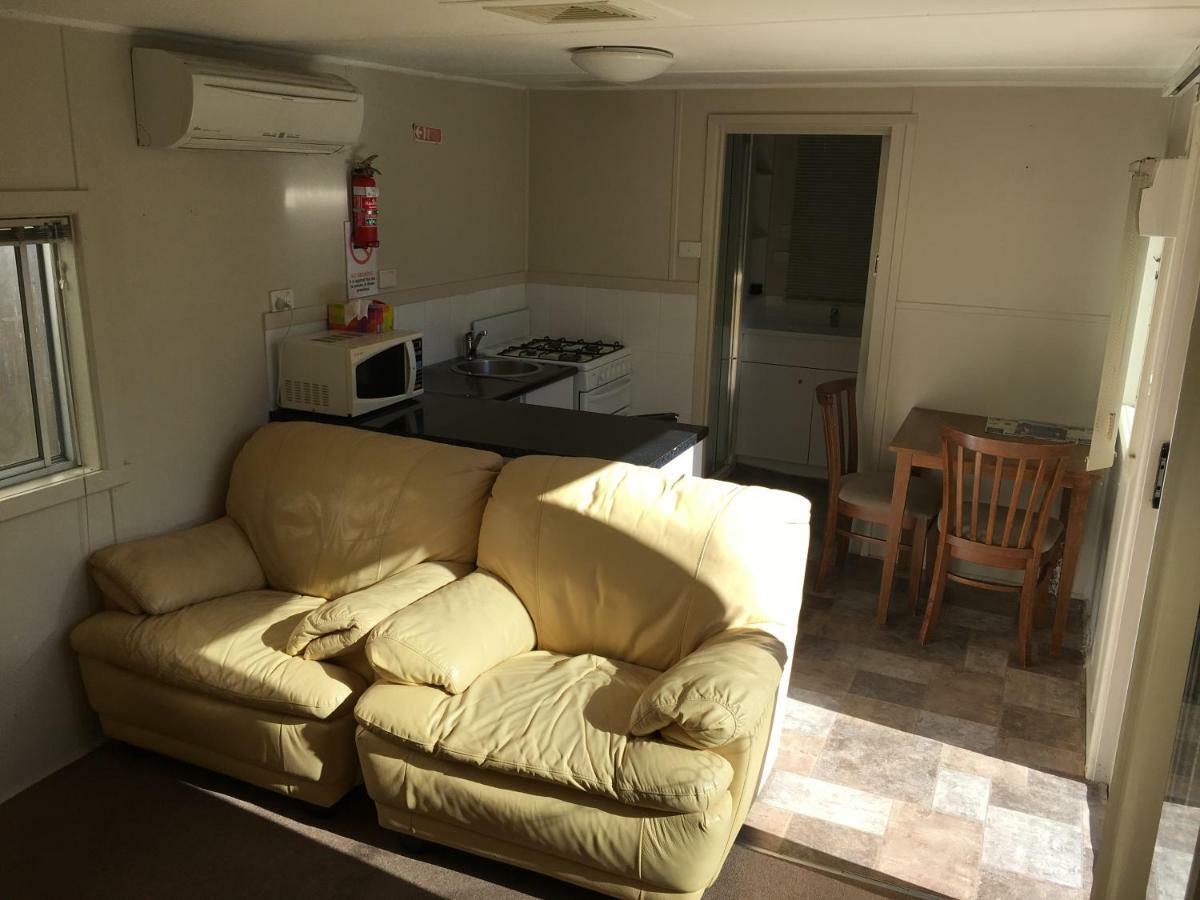 Kickback Cottages Lakes Entrance Exterior foto